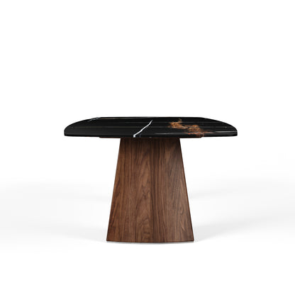 Story Dining Table