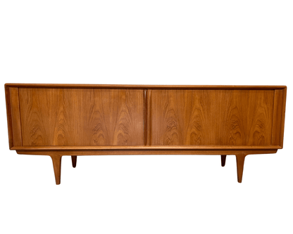 Mid Century Danish Teak Sideboard No 156 By Bernhard Pedersen - Supramobili