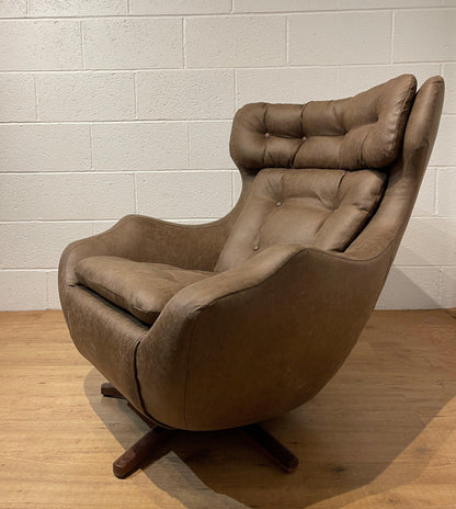 Mid century Vintage Retro Parker Knoll "Statesman" Swivel Chair 1960's (Brown faux leather) - Supramobili