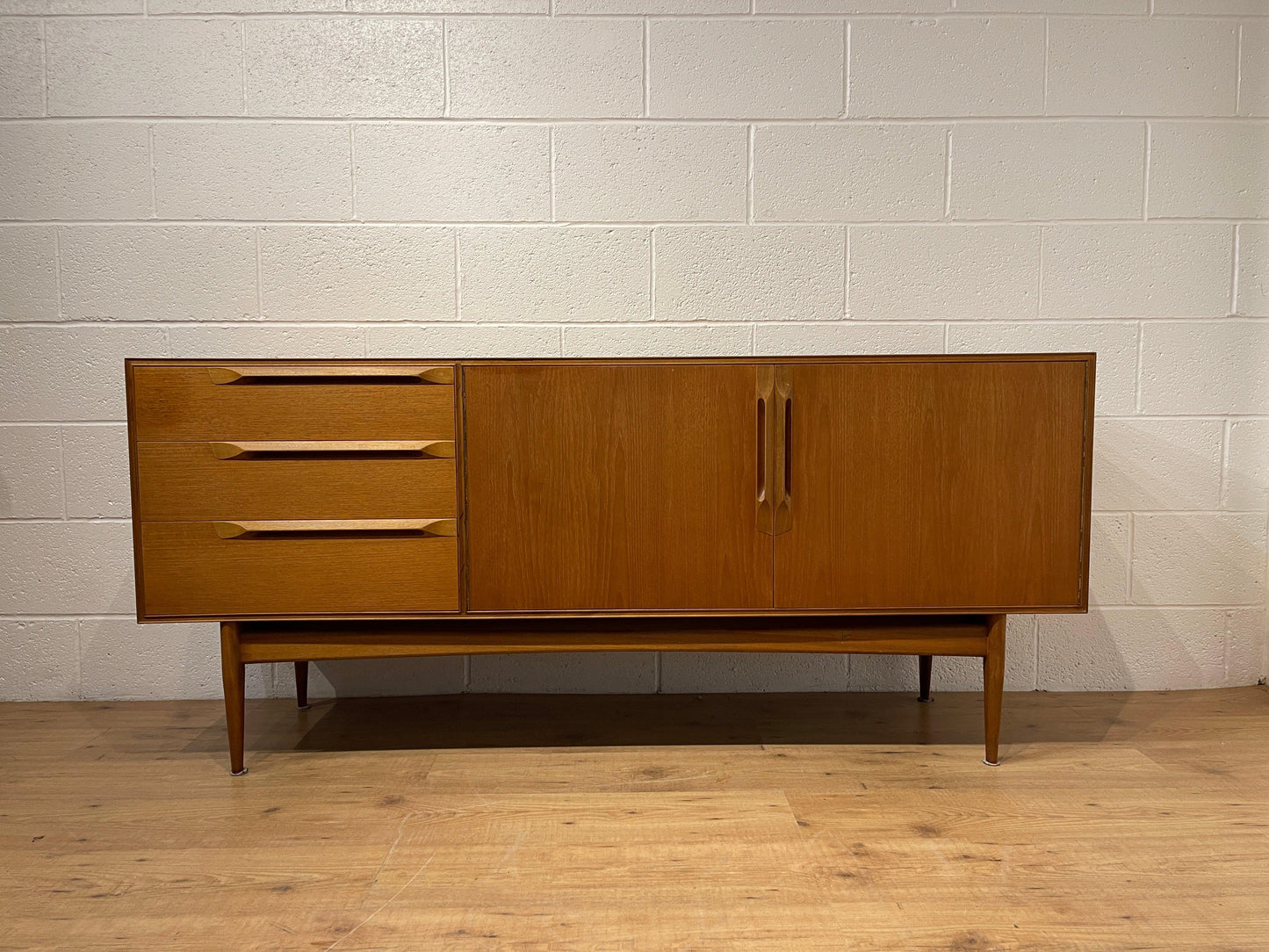 Mid Century Teak Sideaboard by McIntosh 1960s - Supramobili