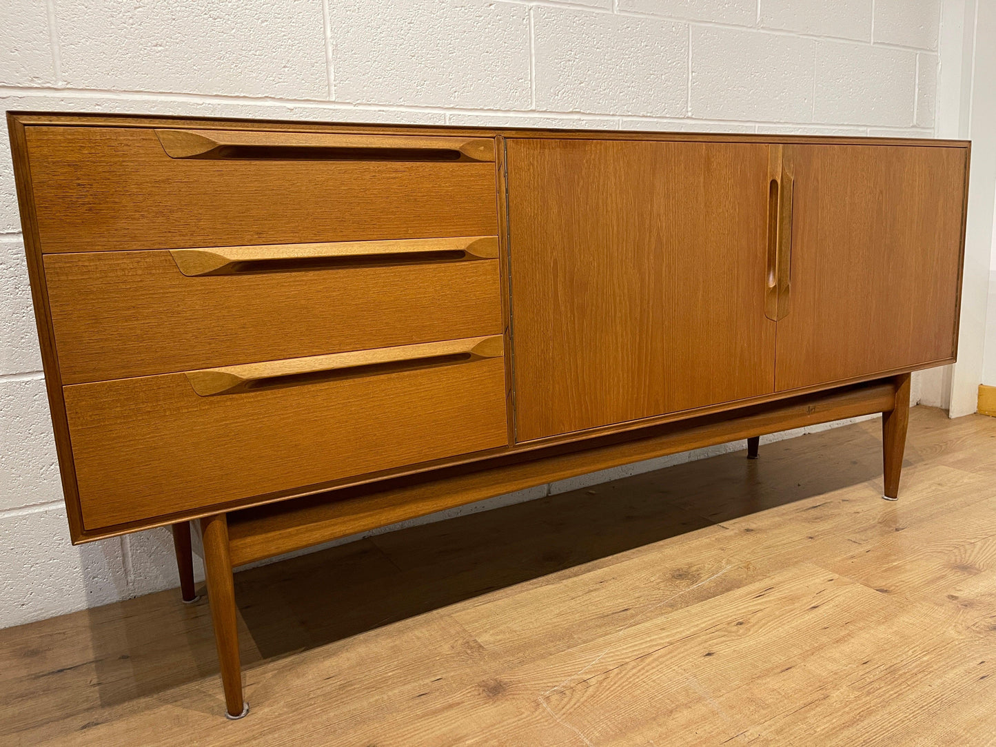 Mid Century Teak Sideaboard by McIntosh 1960s - Supramobili