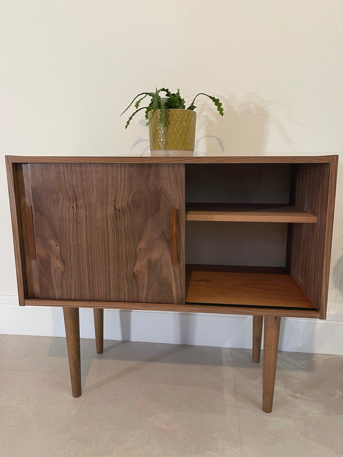 Mid Century Style Sideboard - Jupiter - Supramobili